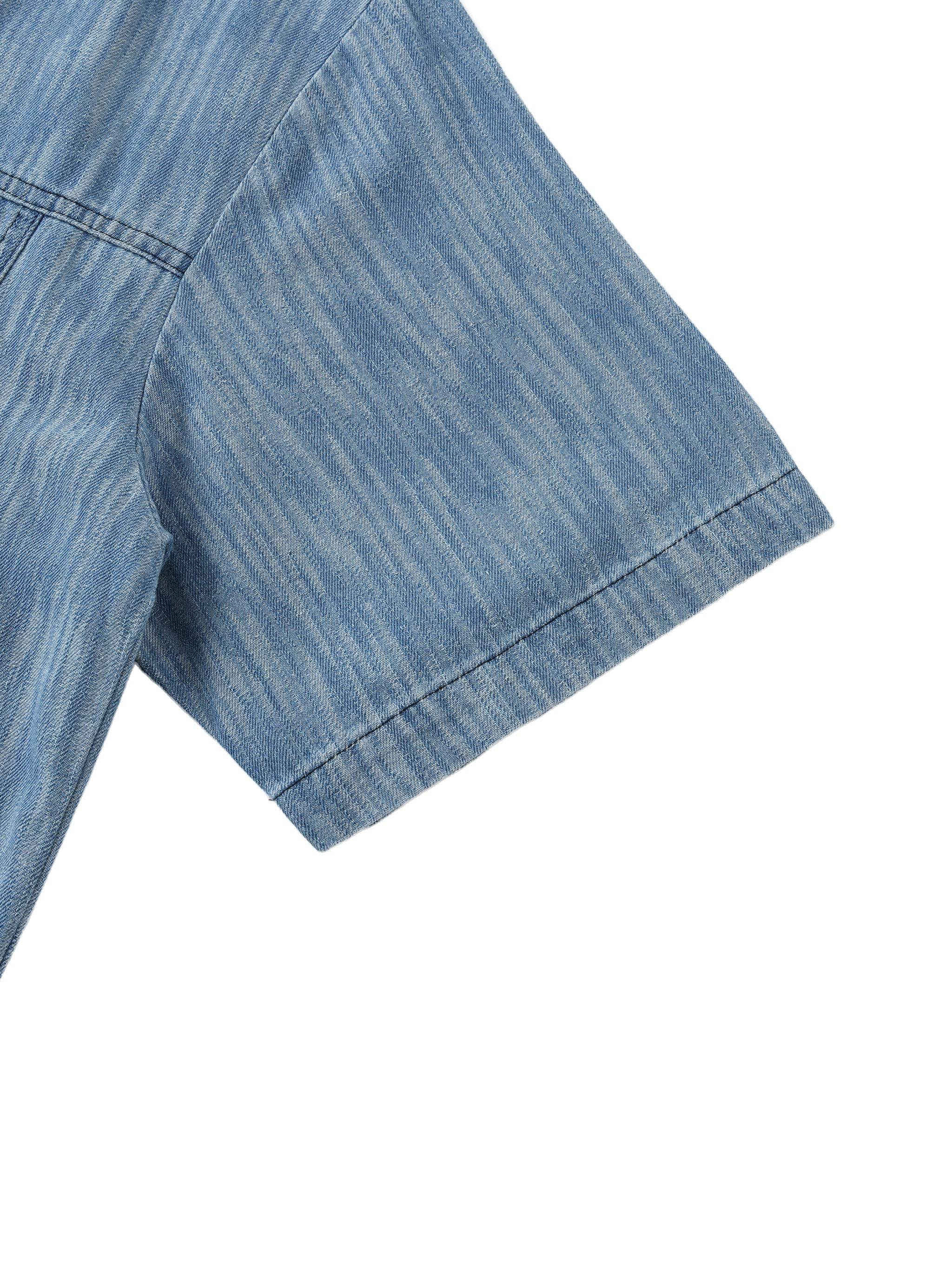 Distressed blue short-sleeve shirt sleeve and side seam