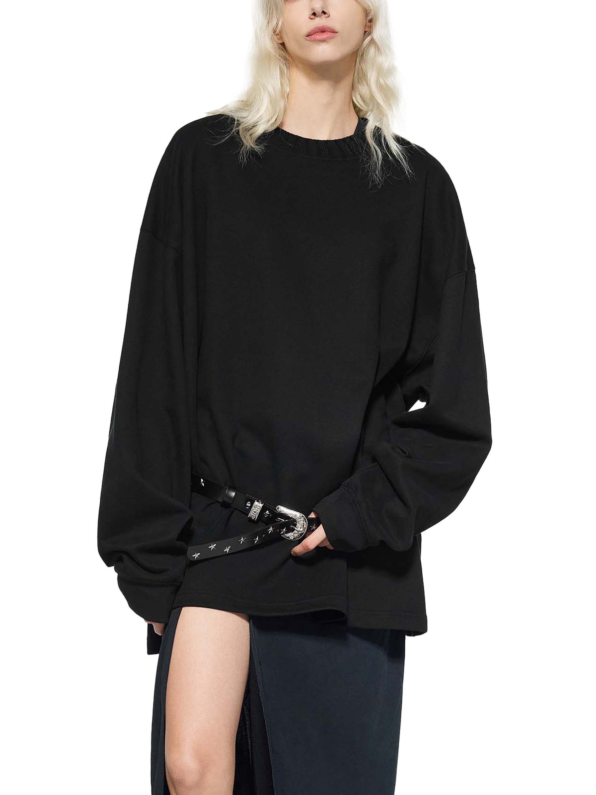 Black oversized knit sweatshirt with round neck, long sleeves, studded belt detail