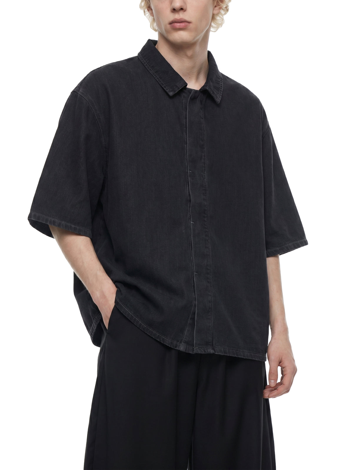 Black unisex vintage-wash lyocell drop-shoulder shirt, short sleeves, button collar