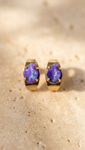 Small purple Ethiopian opal chip 18k gold 4mm Studs